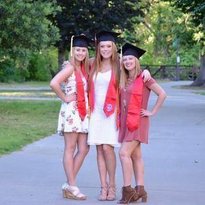 Meet your Posher, Olivia